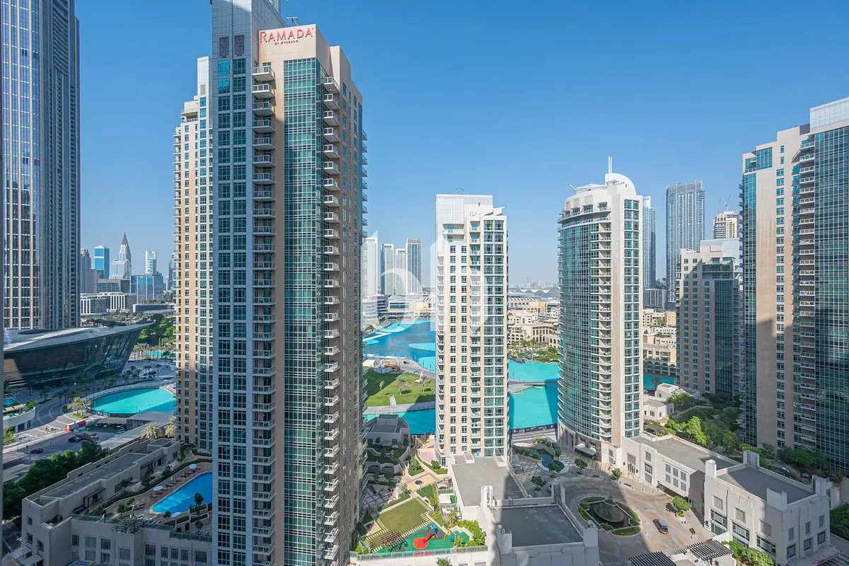 2-bedroom freehold apartment in Downtown Dubai — photo 1 of 5