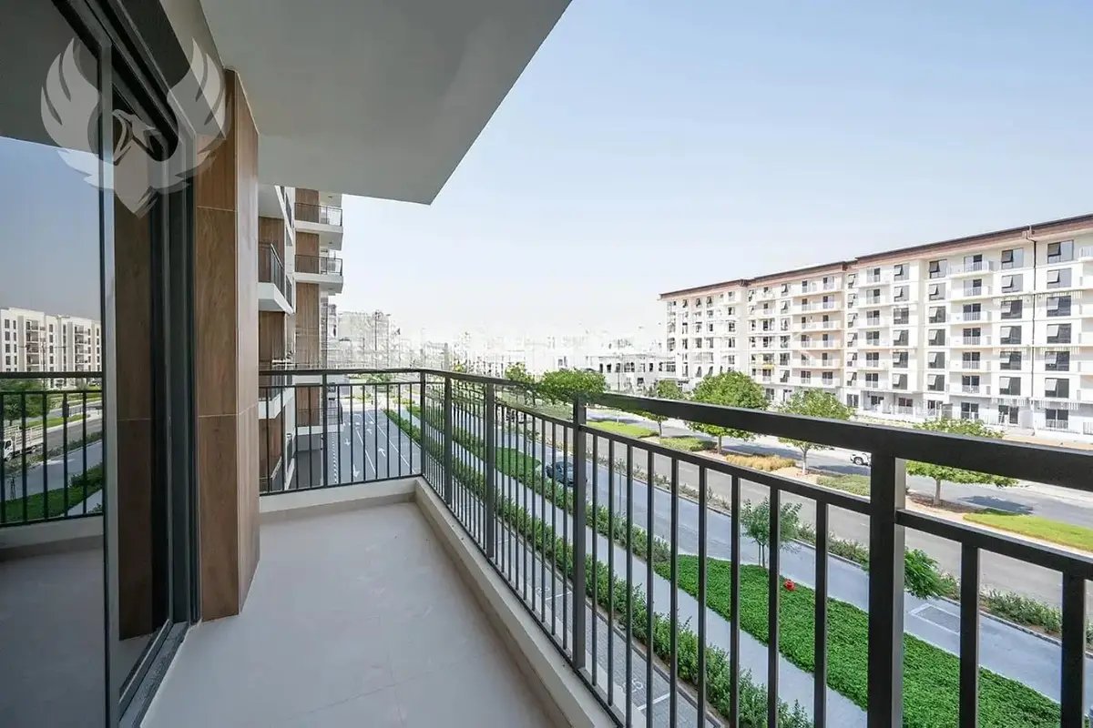 1-bedroom freehold apartment in Town Square — photo 4 of 4
