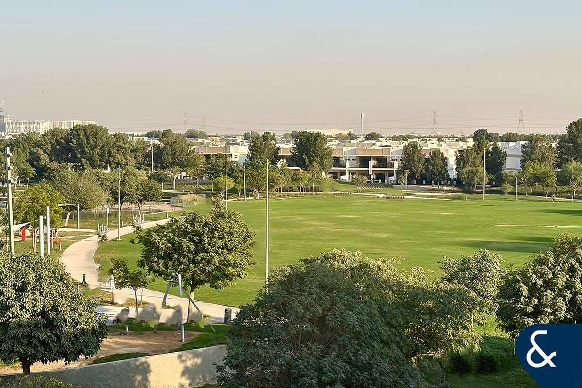 4-bedroom freehold villa in DAMAC Hills — photo 3 of 4