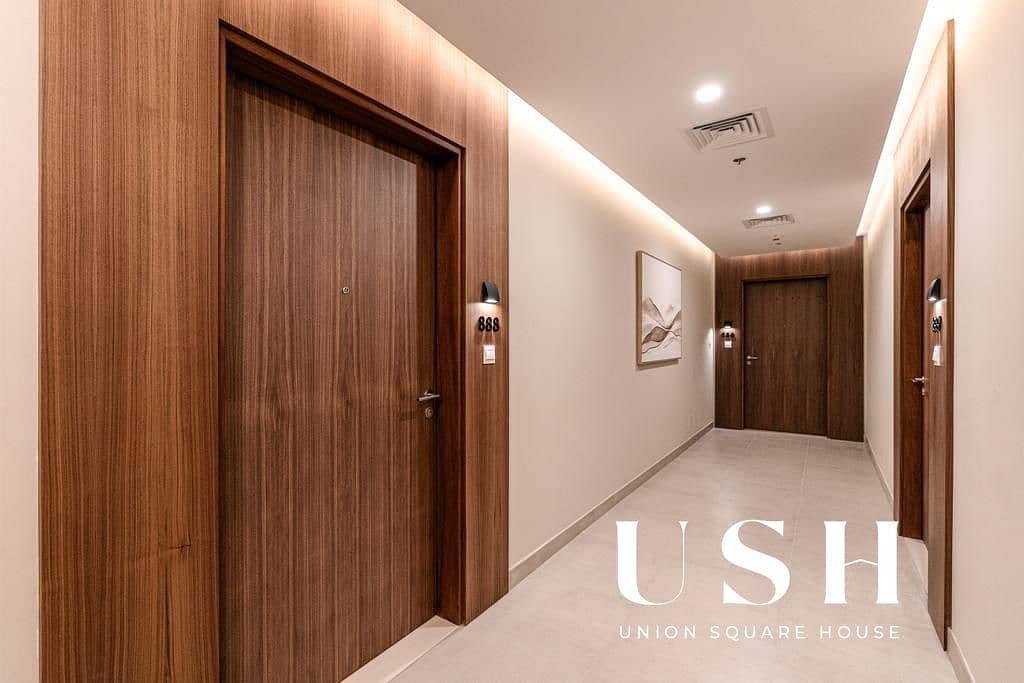 1-bedroom freehold apartment in Town Square — photo 3 of 4