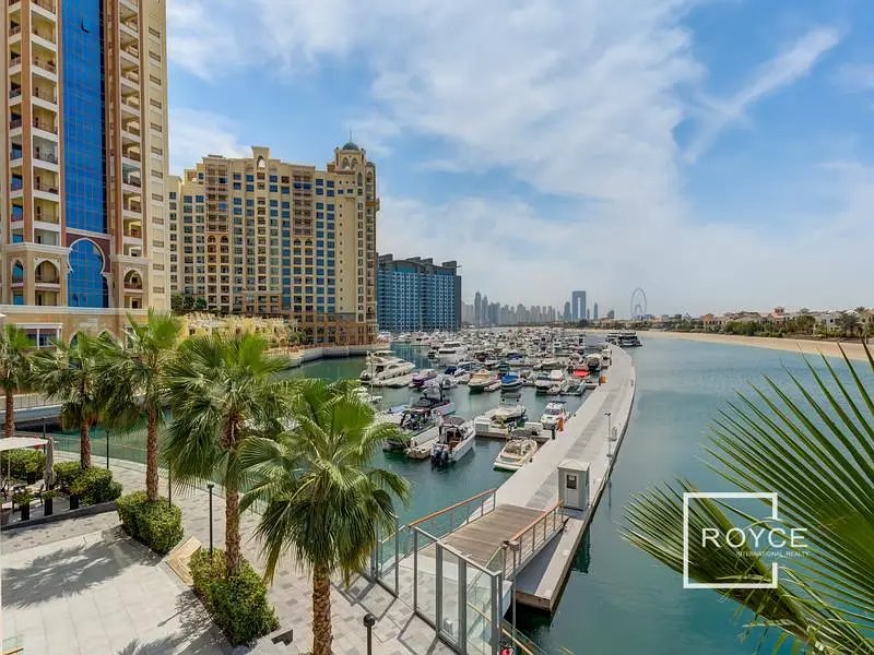 studio freehold apartment in Palm Jumeirah — photo 1 of 4