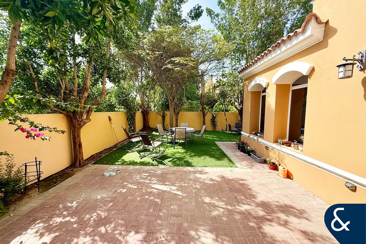 3-bedroom freehold villa in Arabian Ranches — photo 2 of 4