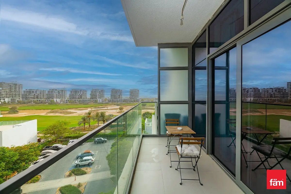 studio freehold apartment in DAMAC Hills — photo 1 of 5