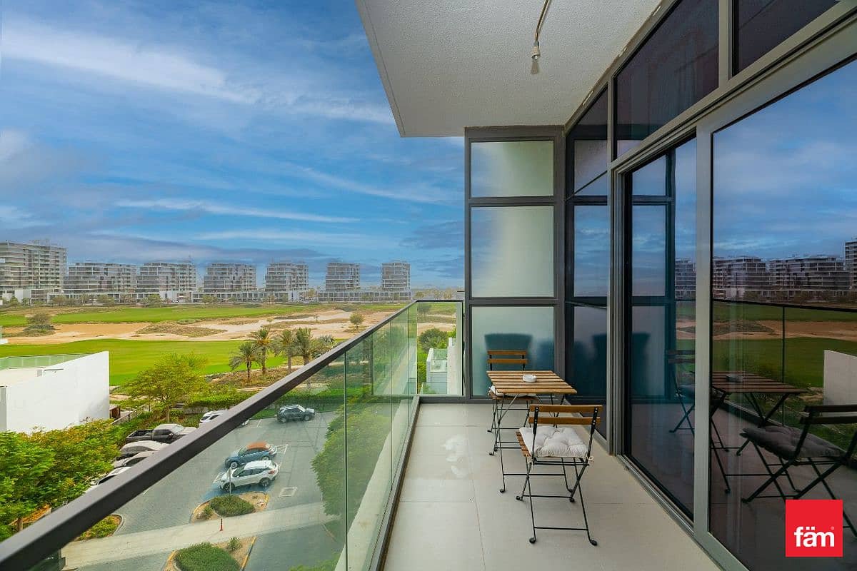 studio freehold apartment in DAMAC Hills — photo 2 of 5