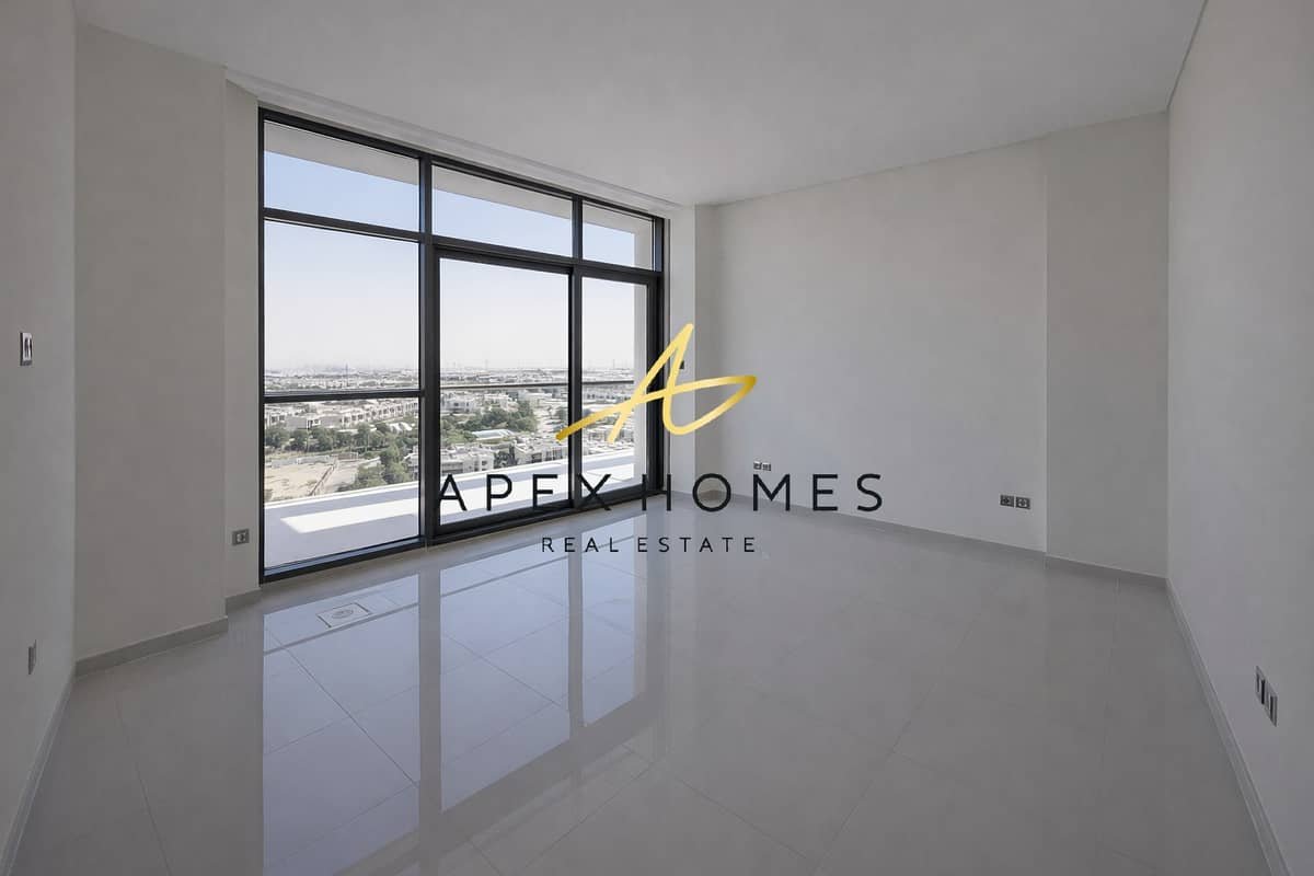 3-bedroom freehold apartment in DAMAC Hills — photo 3 of 4