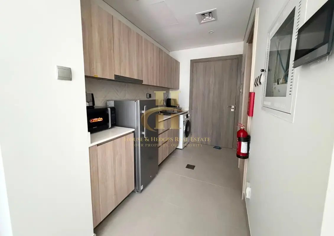 studio freehold apartment in Dubai Hills Estate — photo 5 of 5
