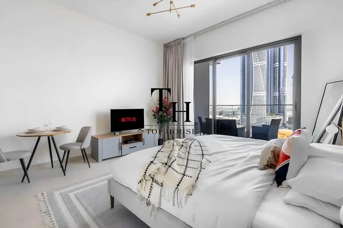 studio freehold apartment in Business Bay — photo 2 of 5