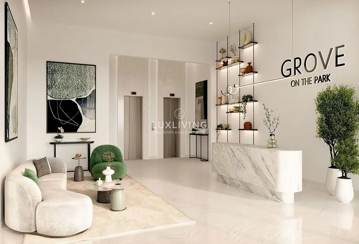 1-bedroom freehold apartment in Town Square — photo 2 of 4