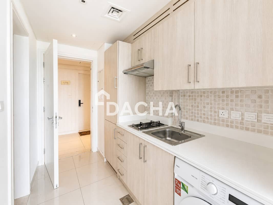 studio freehold apartment in Palm Jumeirah — photo 3 of 4