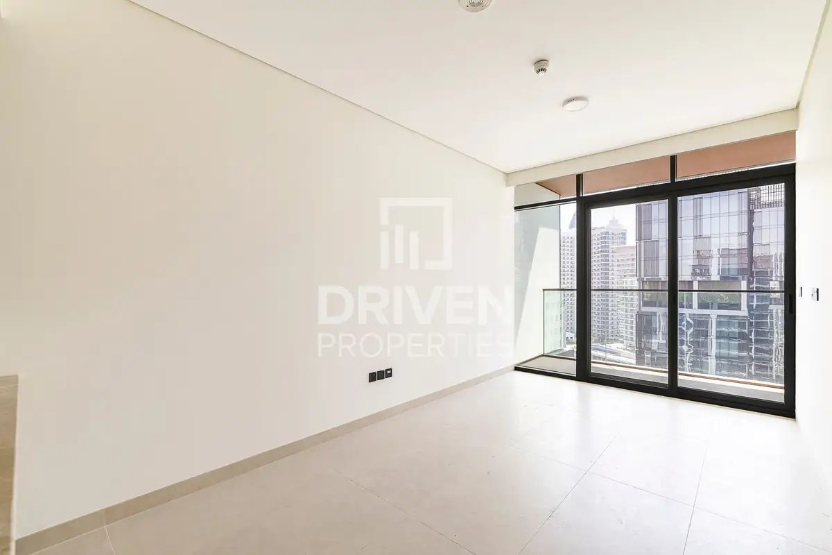 1-bedroom freehold apartment in Business Bay — photo 1 of 4
