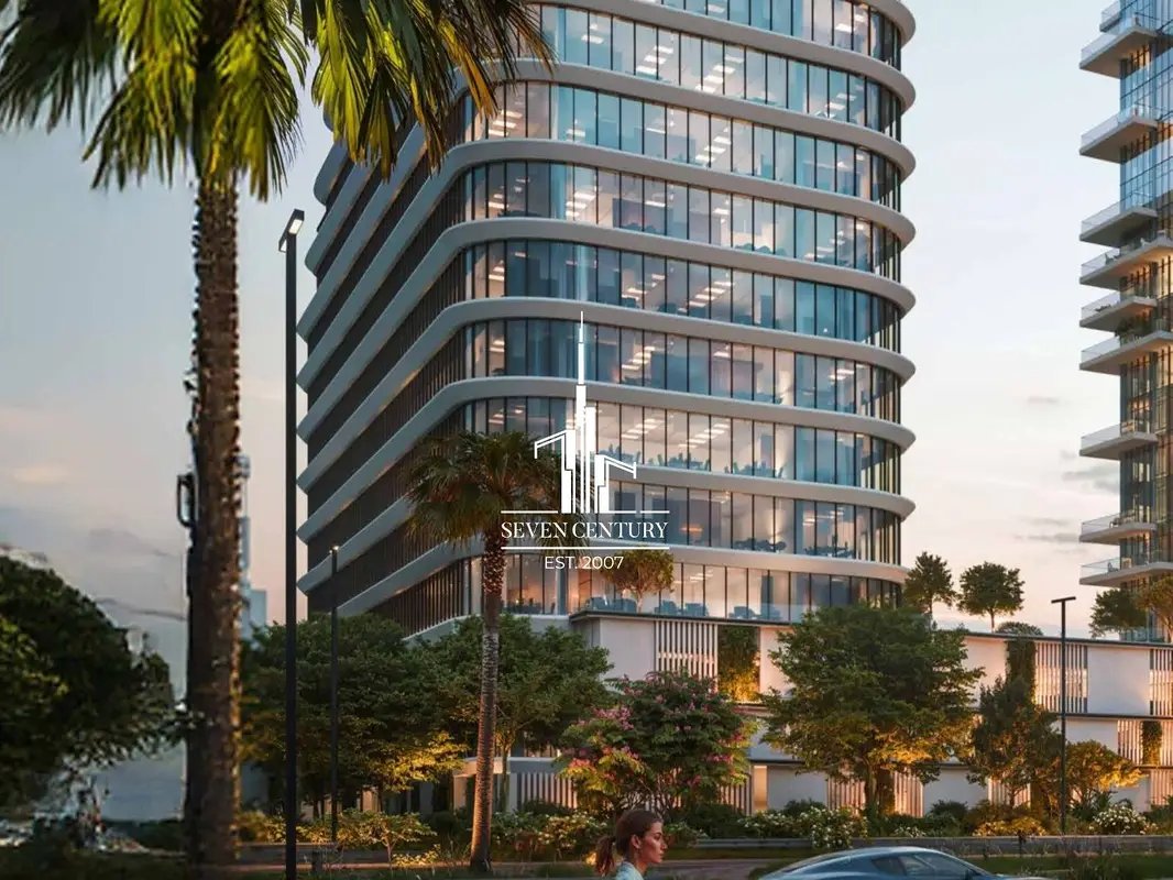 studio freehold apartment in DAMAC Hills — photo 3 of 5