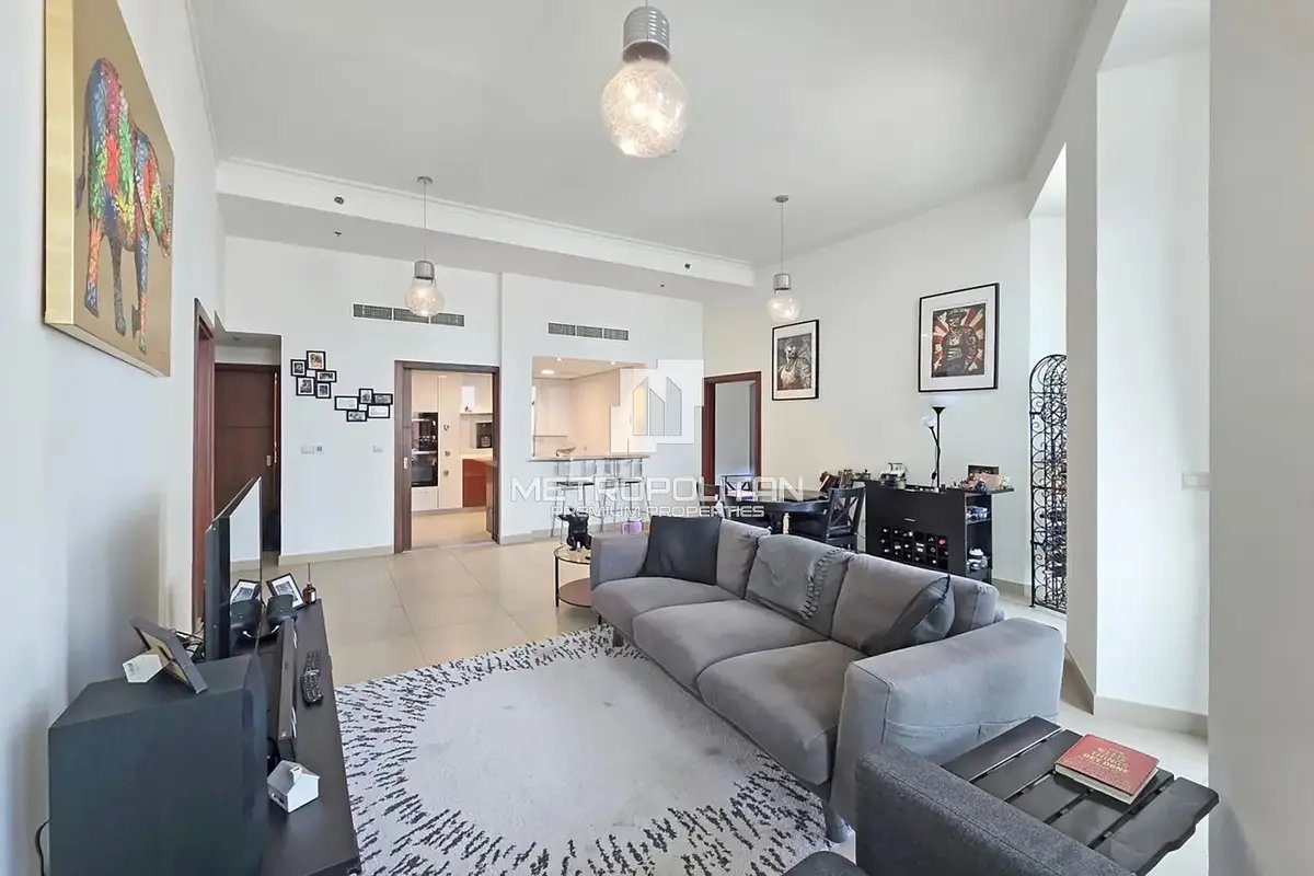 2-bedroom freehold apartment in Downtown Dubai — photo 2 of 4