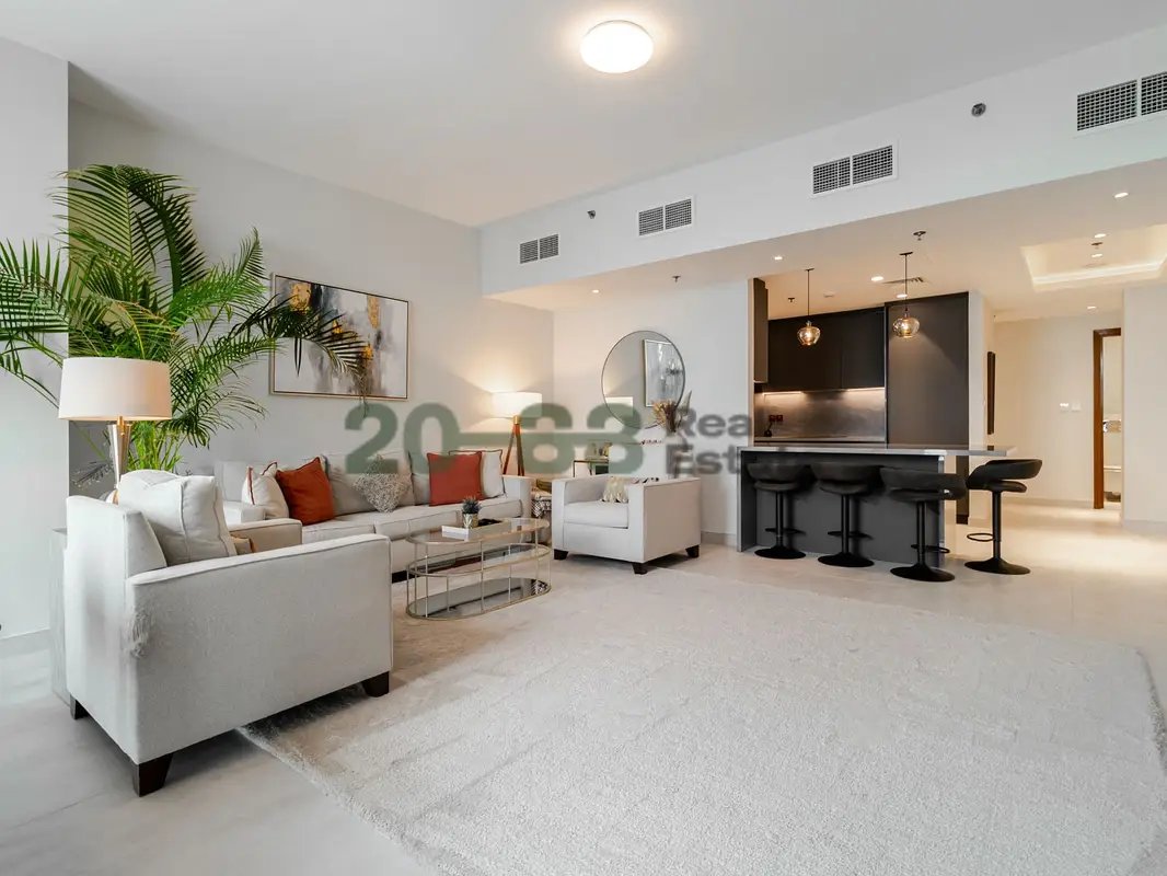 3-bedroom freehold apartment in Business Bay — photo 3 of 5