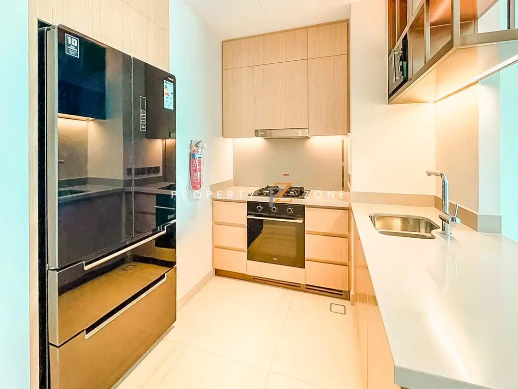 2-bedroom freehold apartment in Downtown Dubai — photo 4 of 4