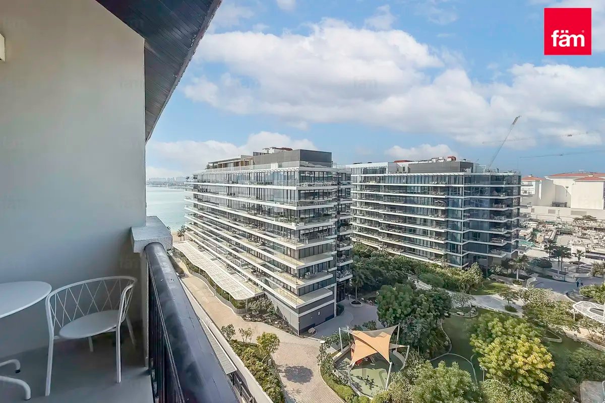 studio freehold apartment in Palm Jumeirah — photo 2 of 4