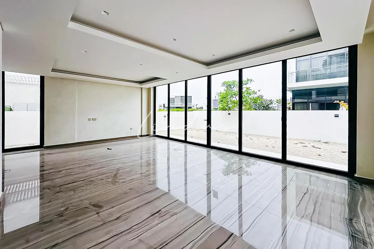 4-bedroom freehold villa in DAMAC Hills — photo 4 of 4