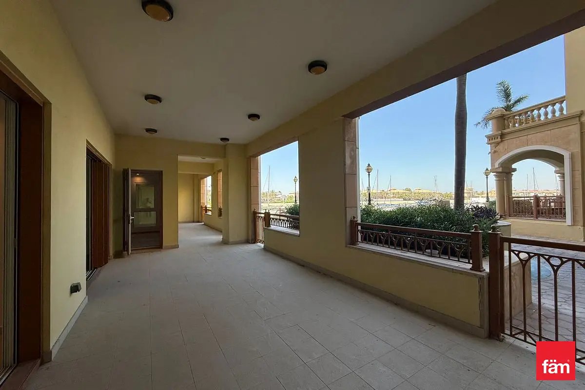 3-bedroom freehold apartment in Palm Jumeirah — photo 4 of 4
