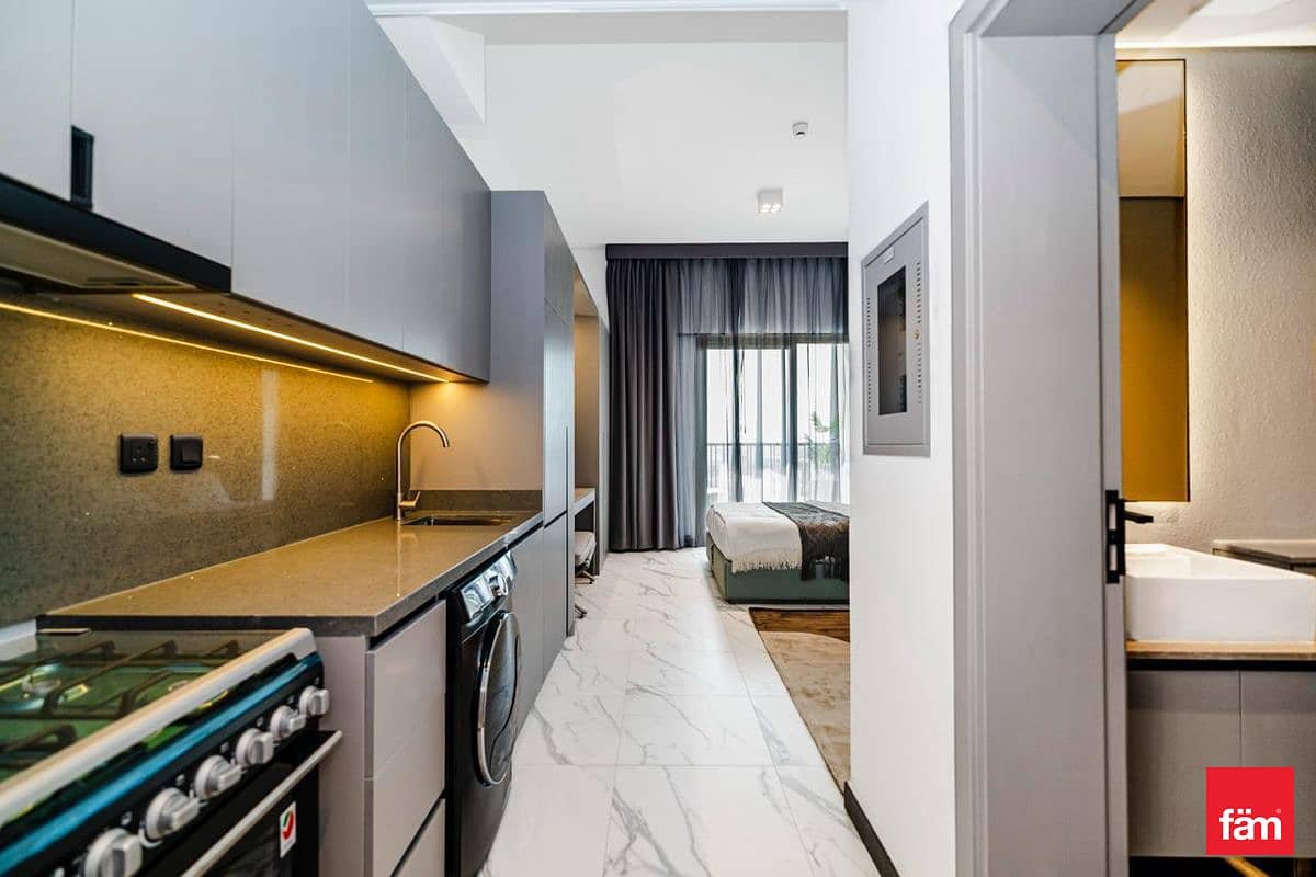 studio freehold apartment in Mohammed Bin Rashid City (MBR City) — photo 3 of 4