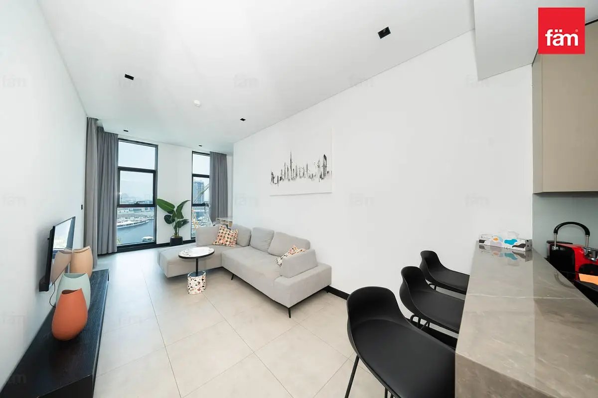 1-bedroom freehold apartment in Business Bay — photo 1 of 4