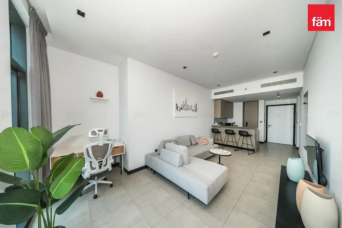 1-bedroom freehold apartment in Business Bay — photo 2 of 4