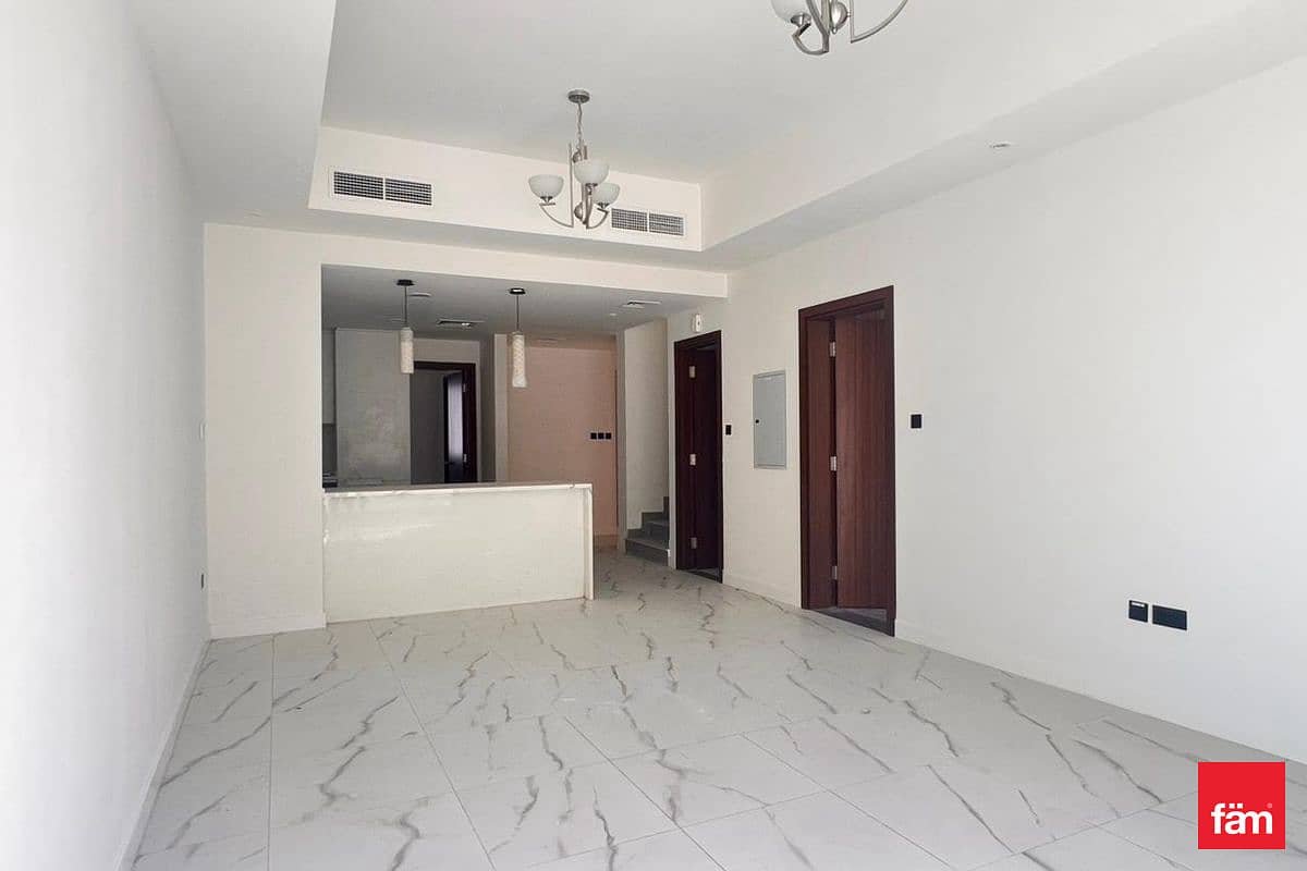 4-bedroom freehold villa in Mohammed Bin Rashid City (MBR City) — photo 1 of 4