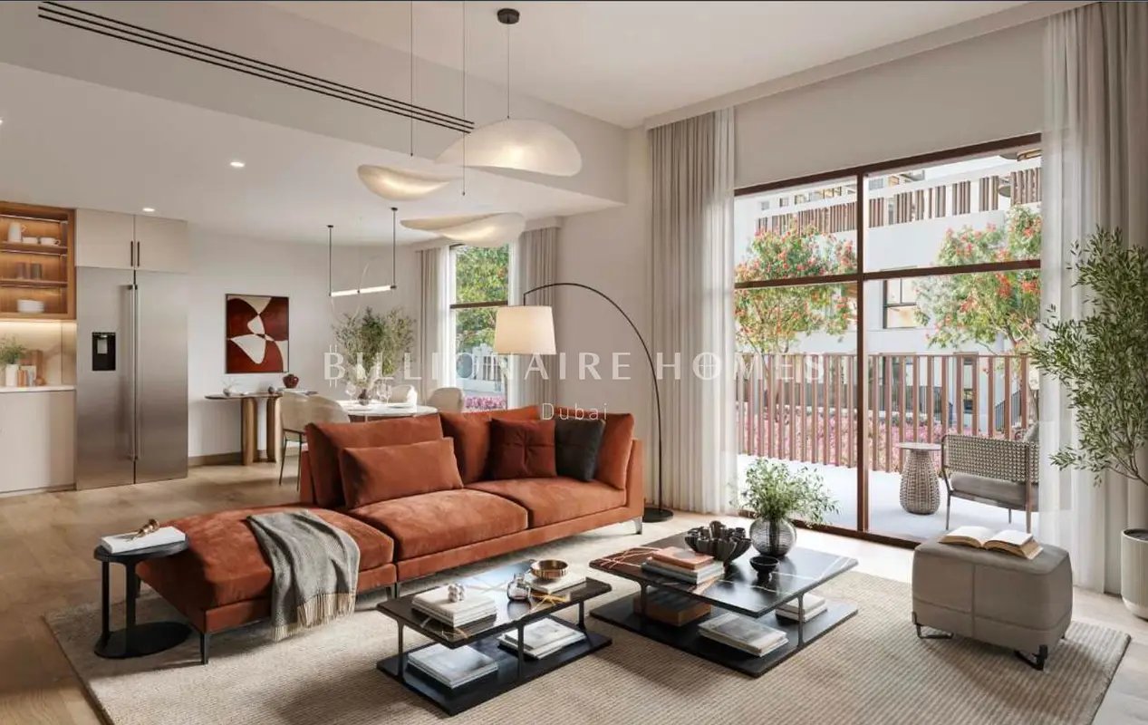 2-bedroom freehold apartment in Town Square — photo 2 of 4