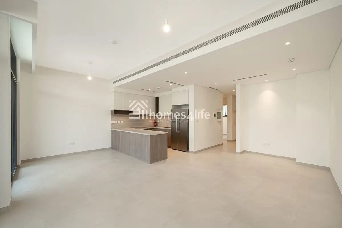 3-bedroom freehold villa in Mudon — photo 4 of 4