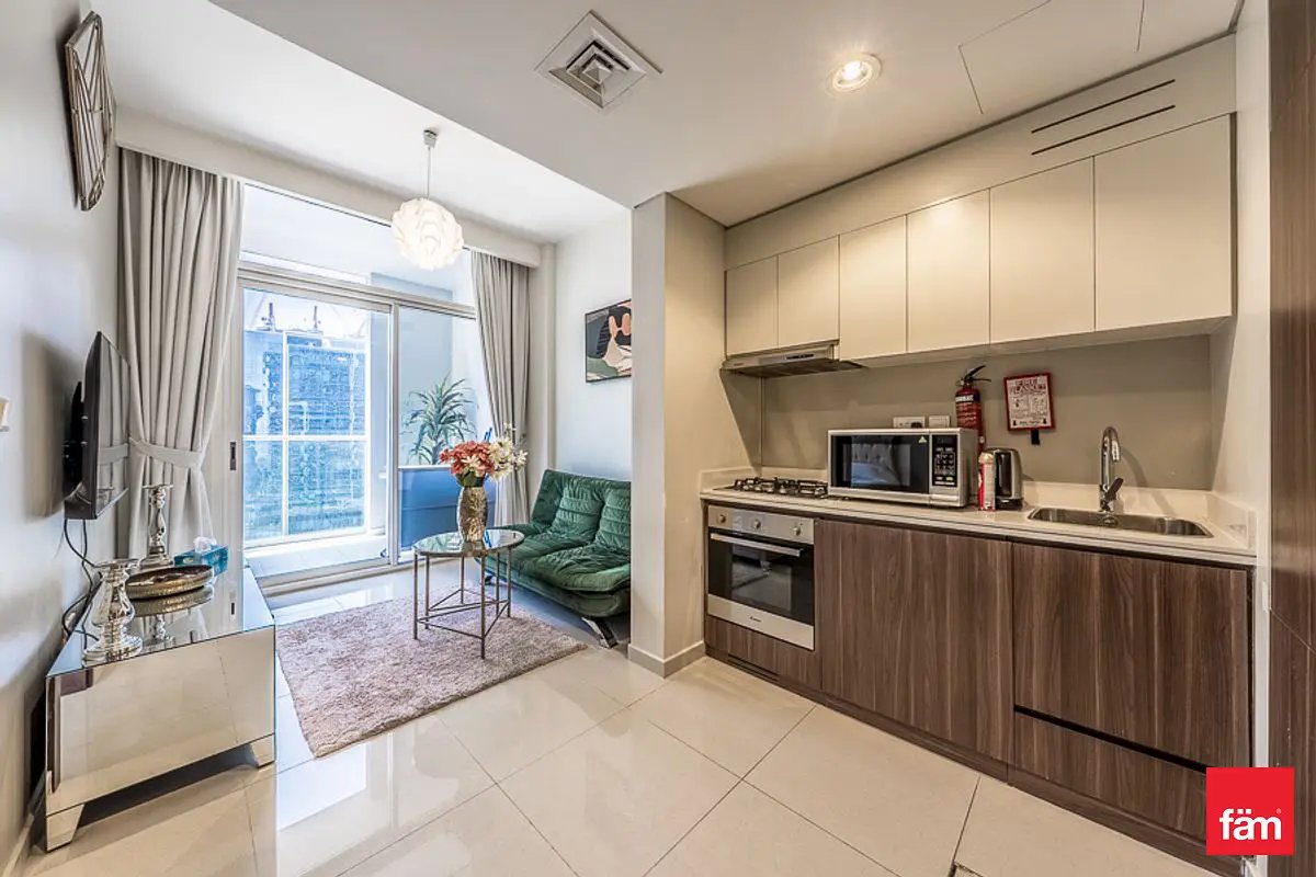 1-bedroom freehold apartment in Business Bay — photo 1 of 5