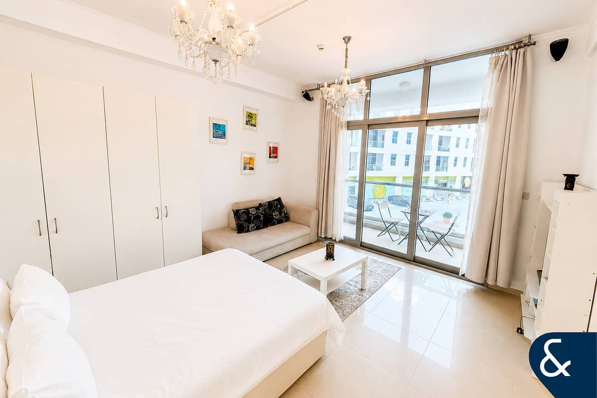studio freehold apartment in Dubai Marina — photo 2 of 5