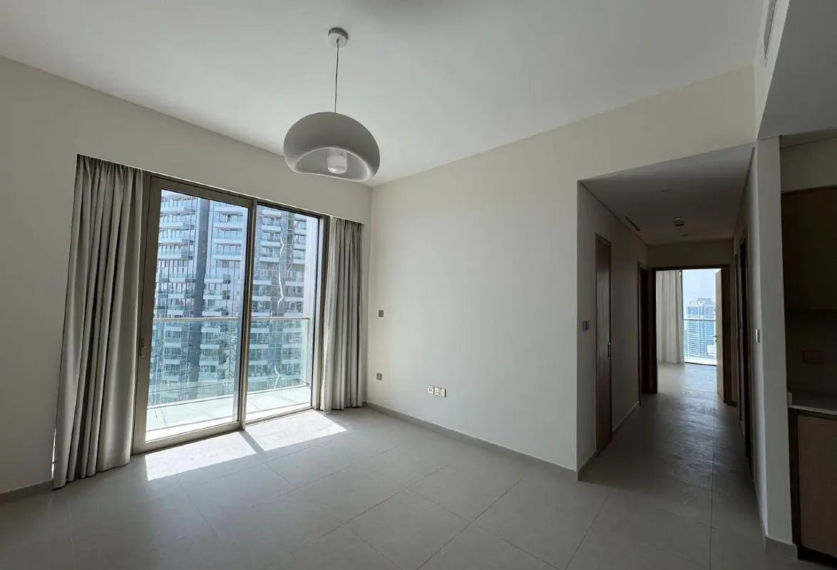 2-bedroom freehold apartment in Downtown Dubai — photo 2 of 4