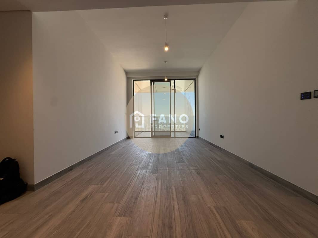 2-bedroom freehold apartment in Business Bay — photo 1 of 4