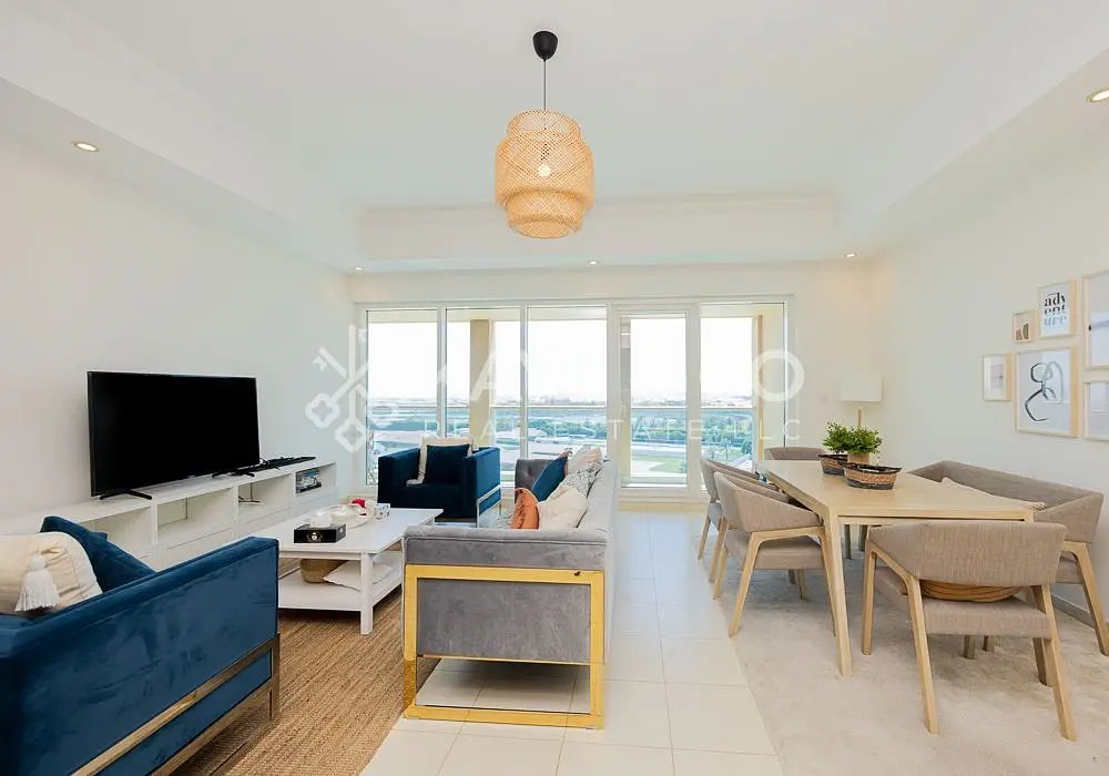 1-bedroom freehold apartment in Business Bay — photo 1 of 4