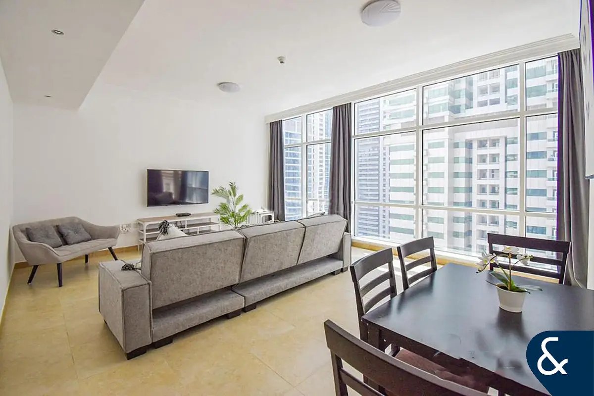 2-bedroom freehold apartment in Dubai Marina — photo 1 of 4