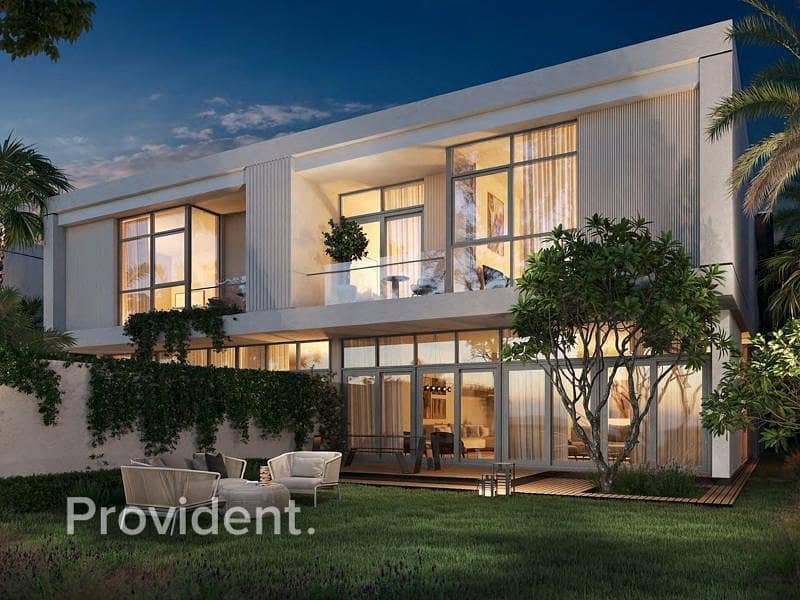 4-bedroom freehold villa in Mohammed Bin Rashid City (MBR City) — photo 1 of 4