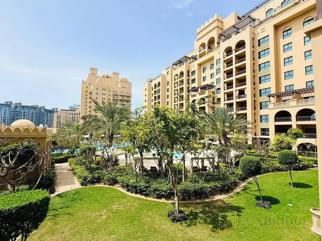 2-bedroom freehold apartment in Palm Jumeirah — photo 3 of 5