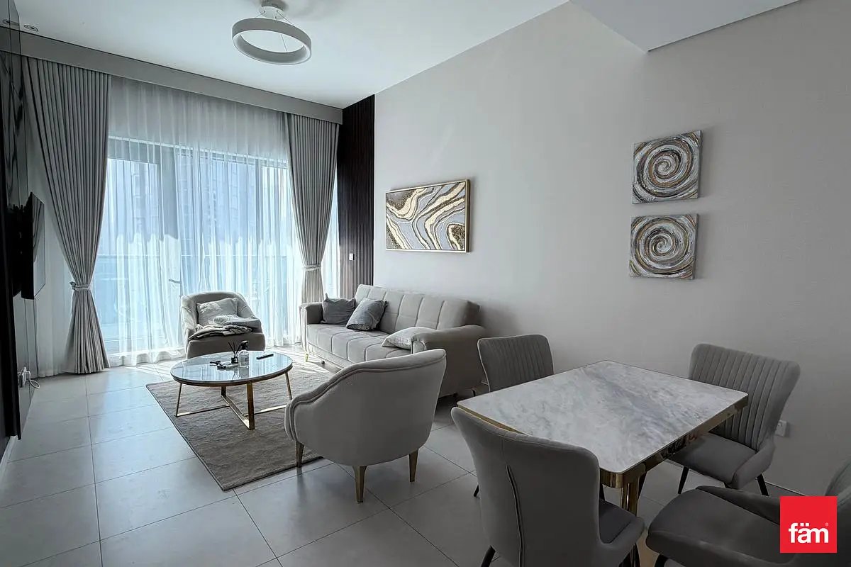 1-bedroom freehold apartment in Business Bay — photo 1 of 4