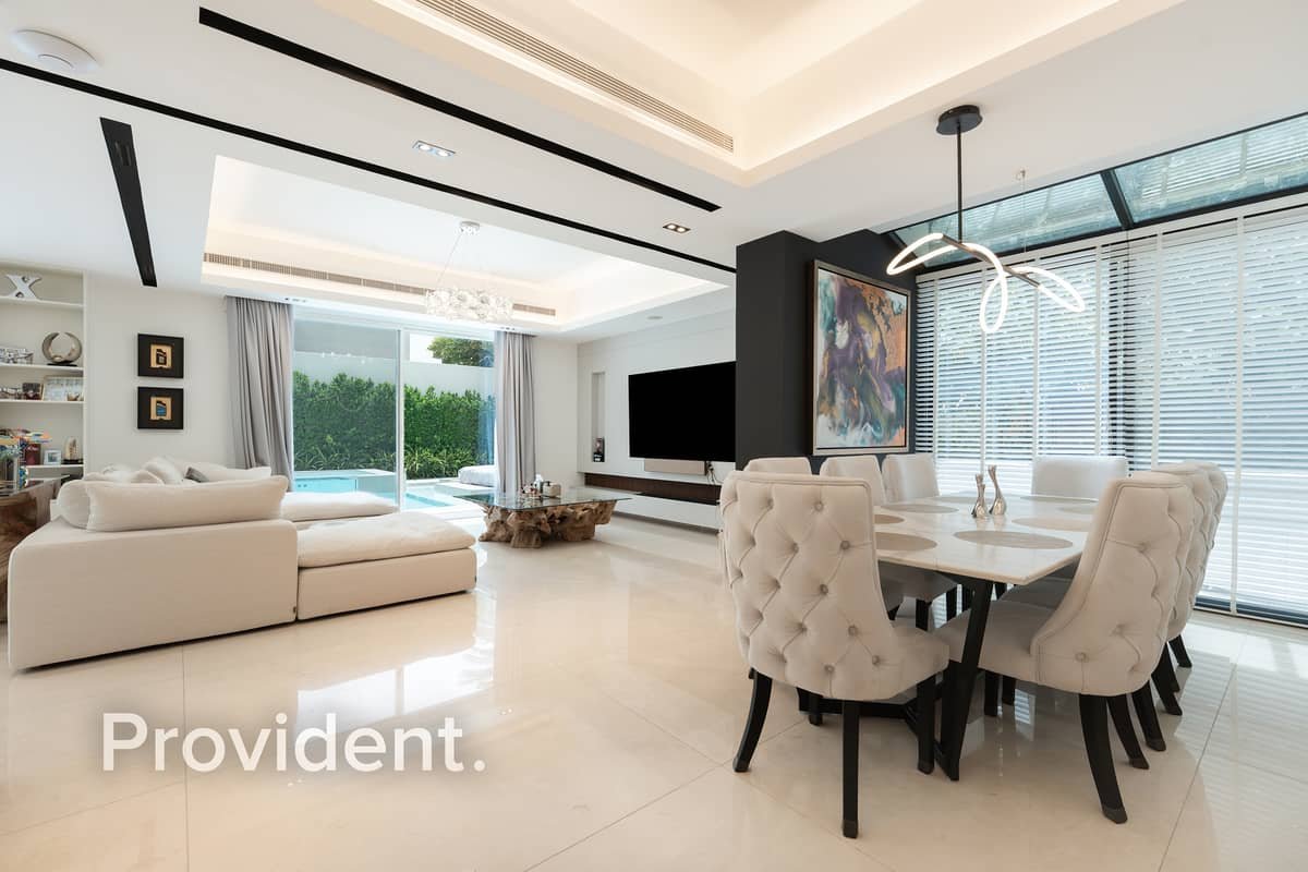 5-bedroom freehold villa in Arabian Ranches — photo 3 of 4