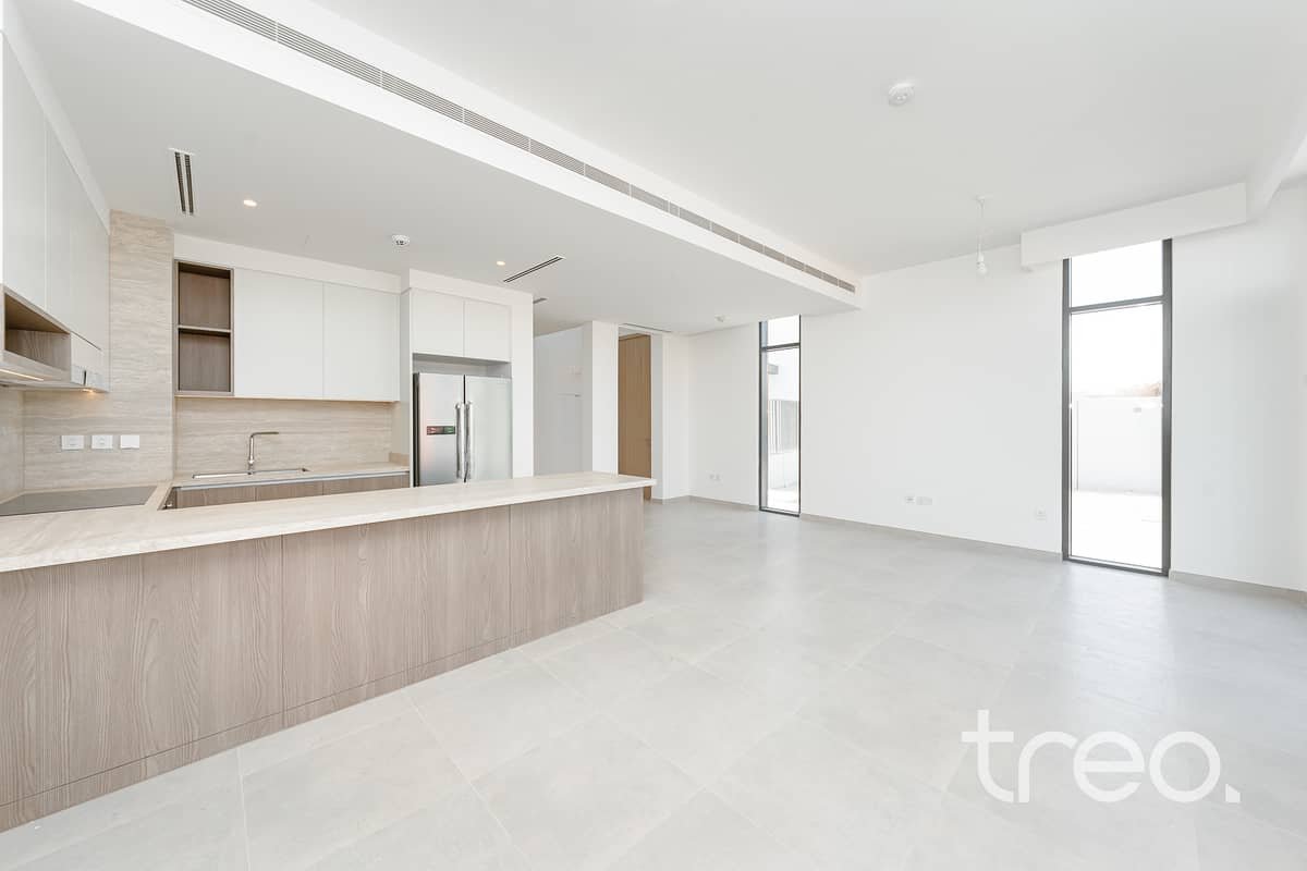 4-bedroom freehold villa in Mudon — photo 3 of 4