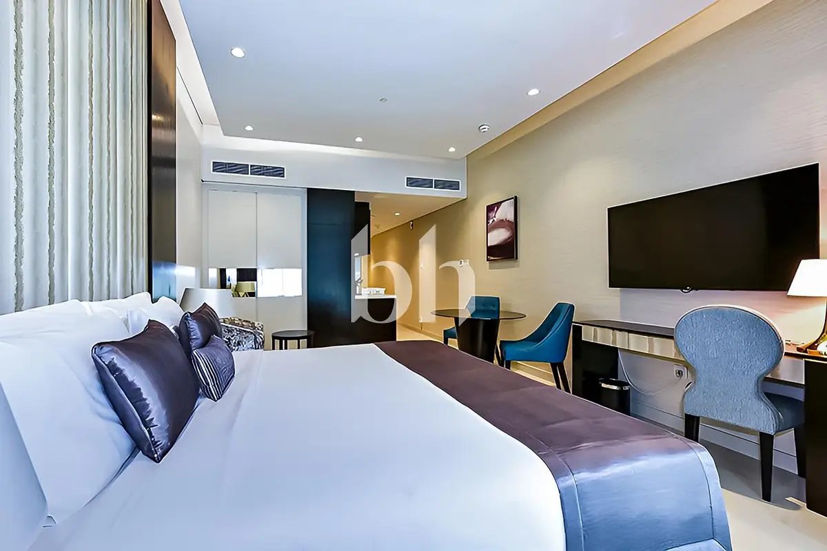 studio freehold apartment in Downtown Dubai — photo 4 of 4