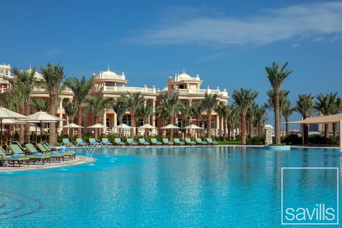 2-bedroom freehold apartment in Palm Jumeirah — photo 1 of 5