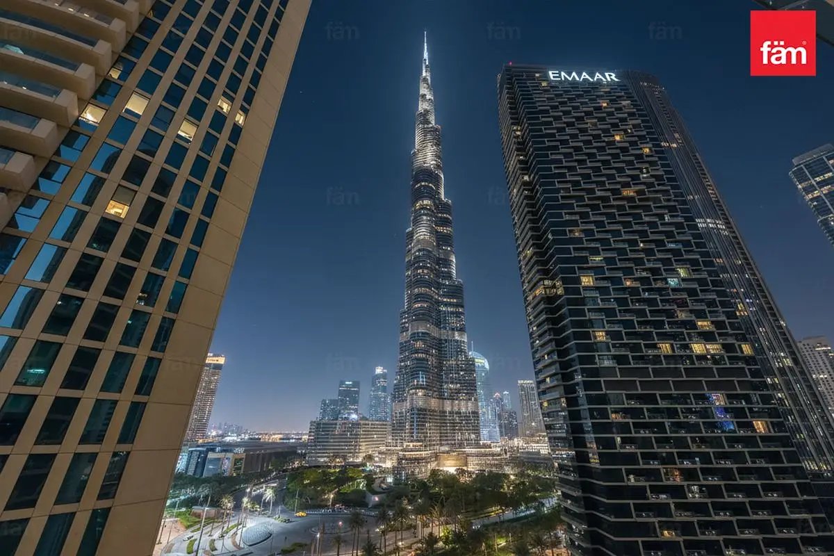 3-bedroom freehold apartment in Downtown Dubai — photo 1 of 4