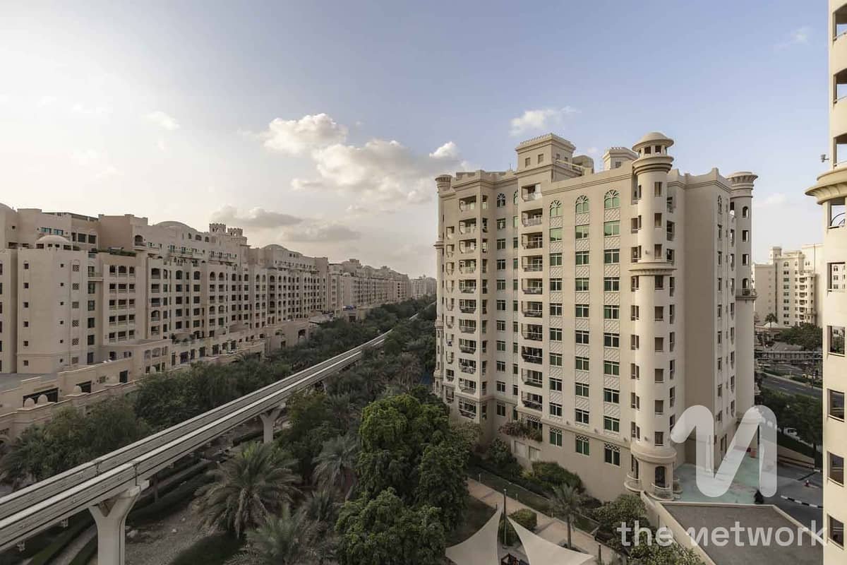 2-bedroom freehold apartment in Palm Jumeirah — photo 1 of 5