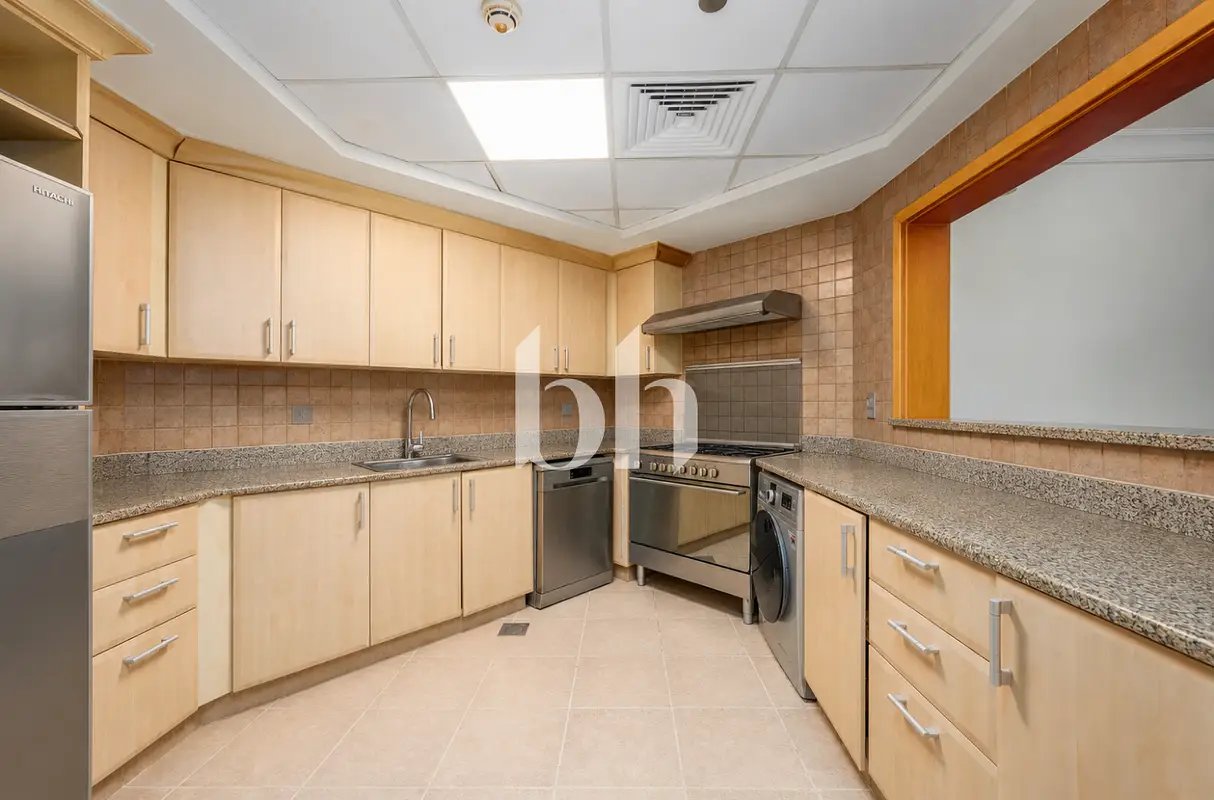 2-bedroom freehold apartment in Palm Jumeirah — photo 5 of 5