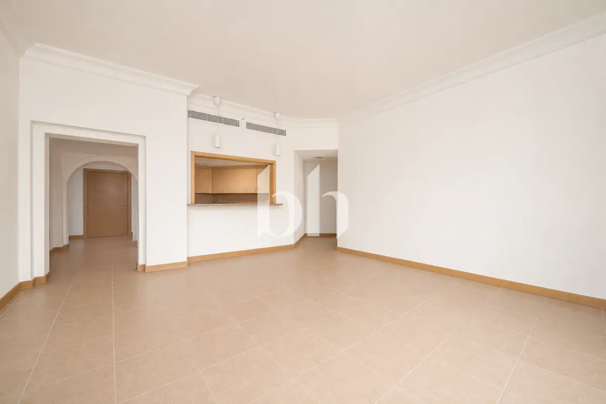 2-bedroom freehold apartment in Palm Jumeirah — photo 3 of 5