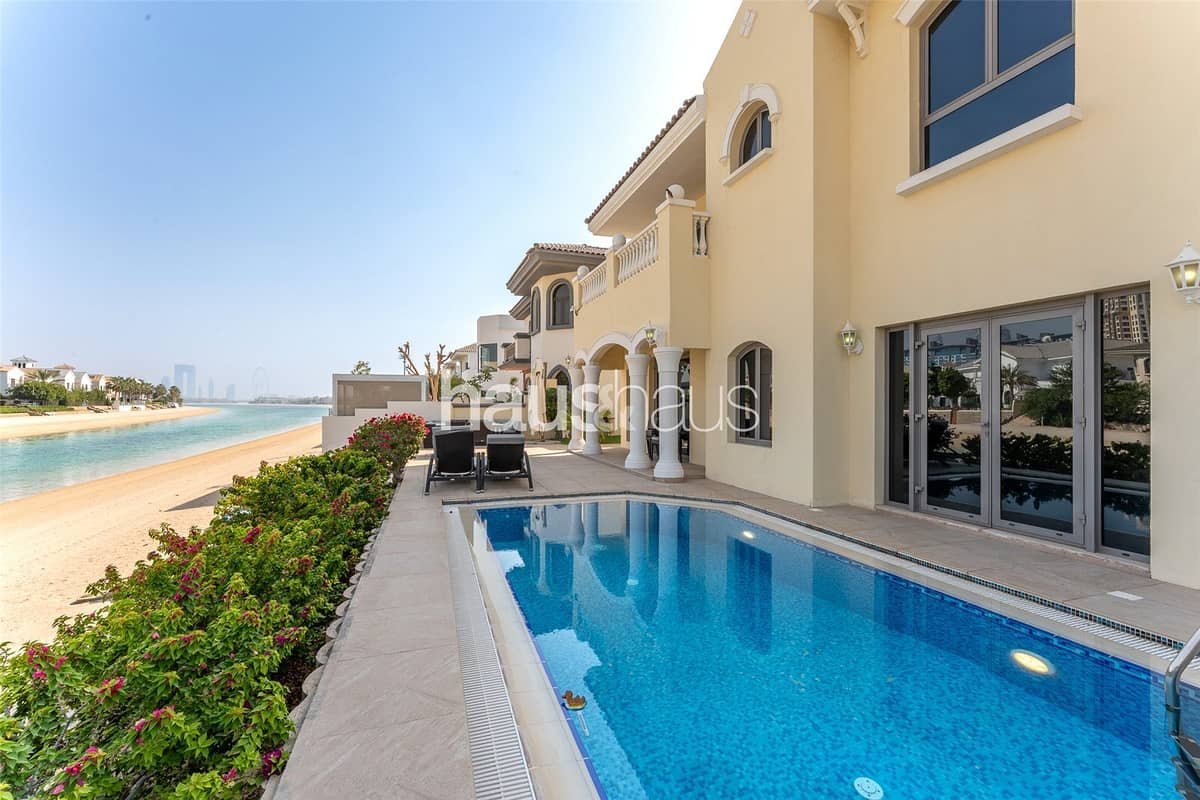 4-bedroom freehold villa in Palm Jumeirah — photo 2 of 5