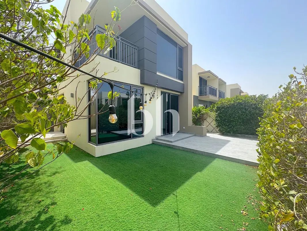 4-bedroom freehold villa in Dubai Hills Estate — photo 1 of 5