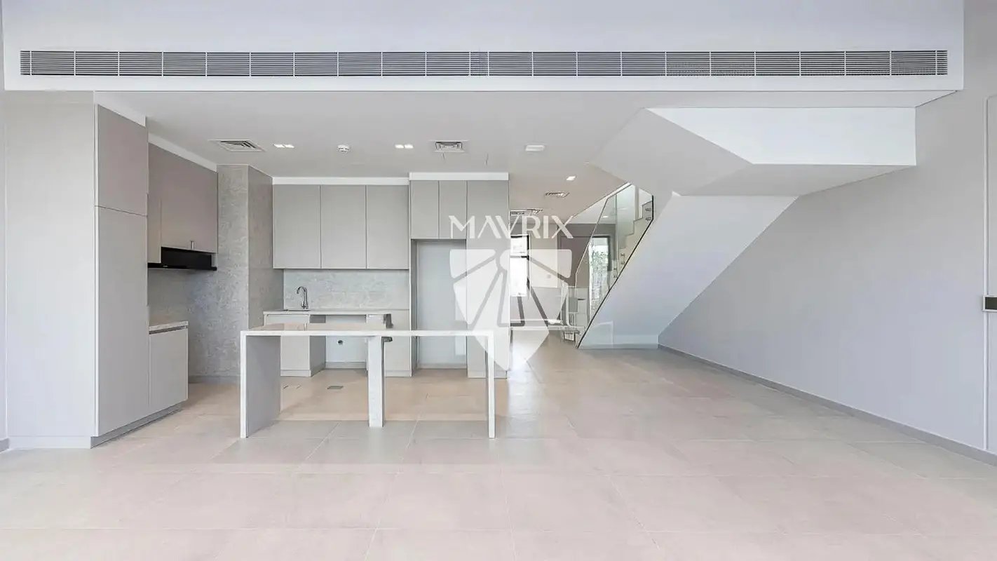 3-bedroom freehold villa in Mohammed Bin Rashid City (MBR City) — photo 3 of 5
