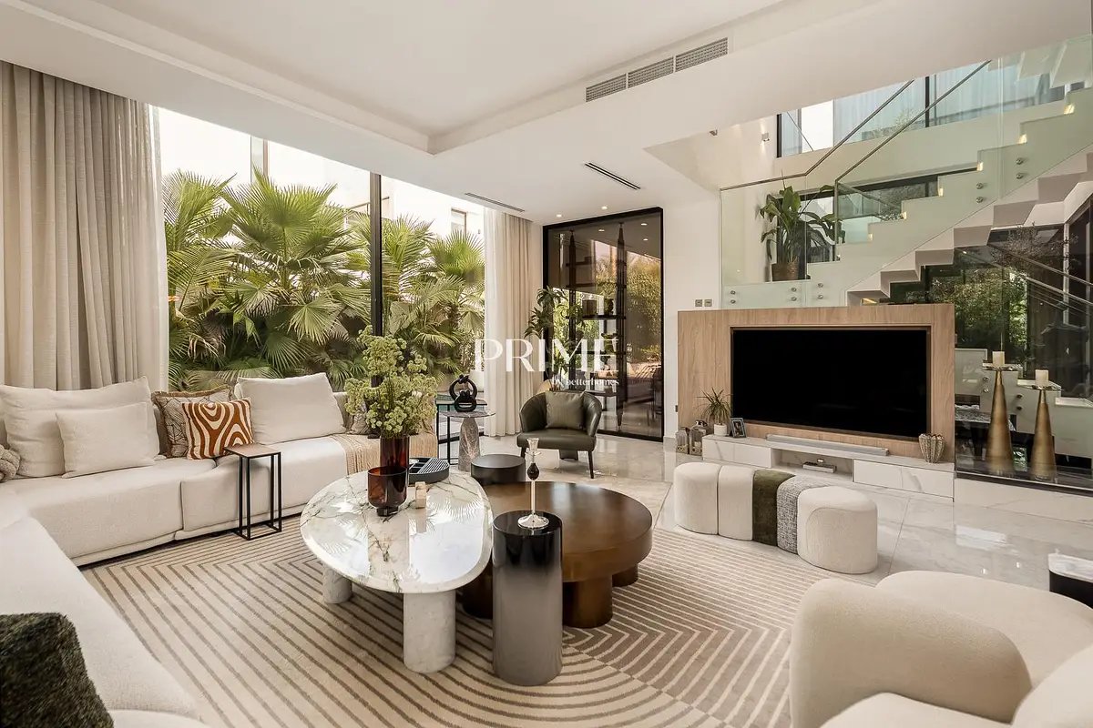 5-bedroom freehold villa in Al Barari — photo 5 of 5