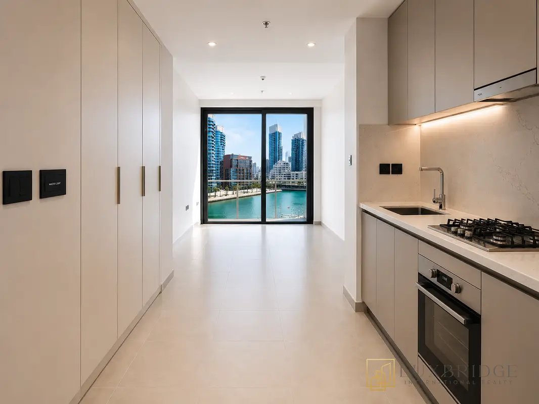 studio freehold apartment in Business Bay — photo 2 of 5