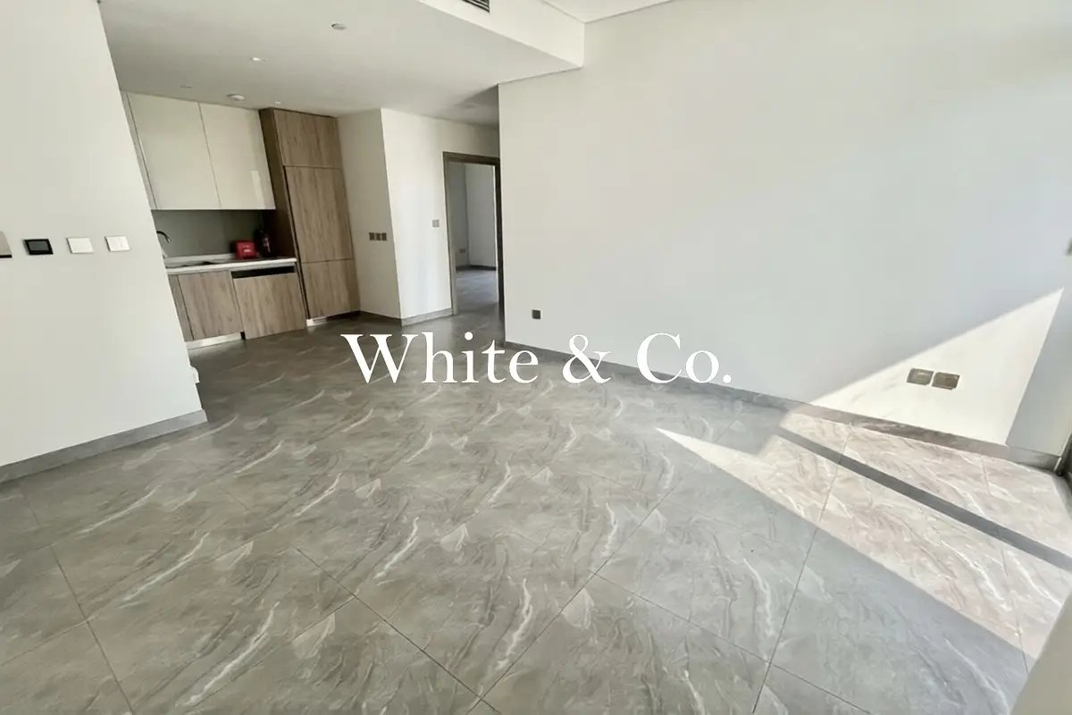 2-bedroom freehold apartment in Business Bay — photo 3 of 5